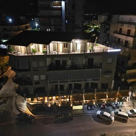 Rs Skendo Apartments Gjirokastër 外观 照片