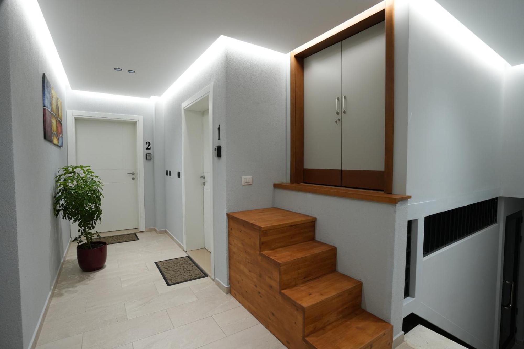 Rs Skendo Apartments Gjirokastër 外观 照片