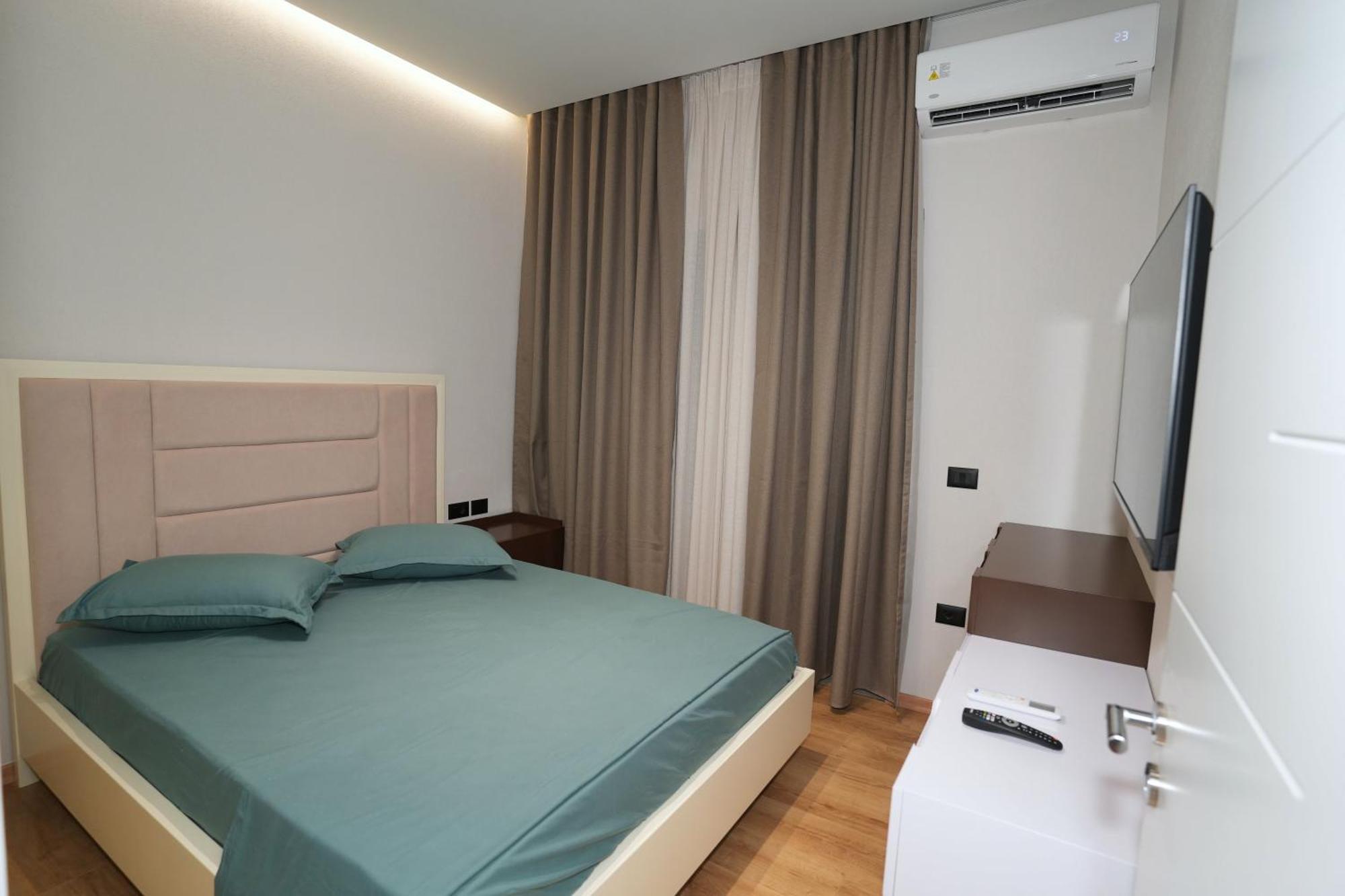 Rs Skendo Apartments Gjirokastër 外观 照片