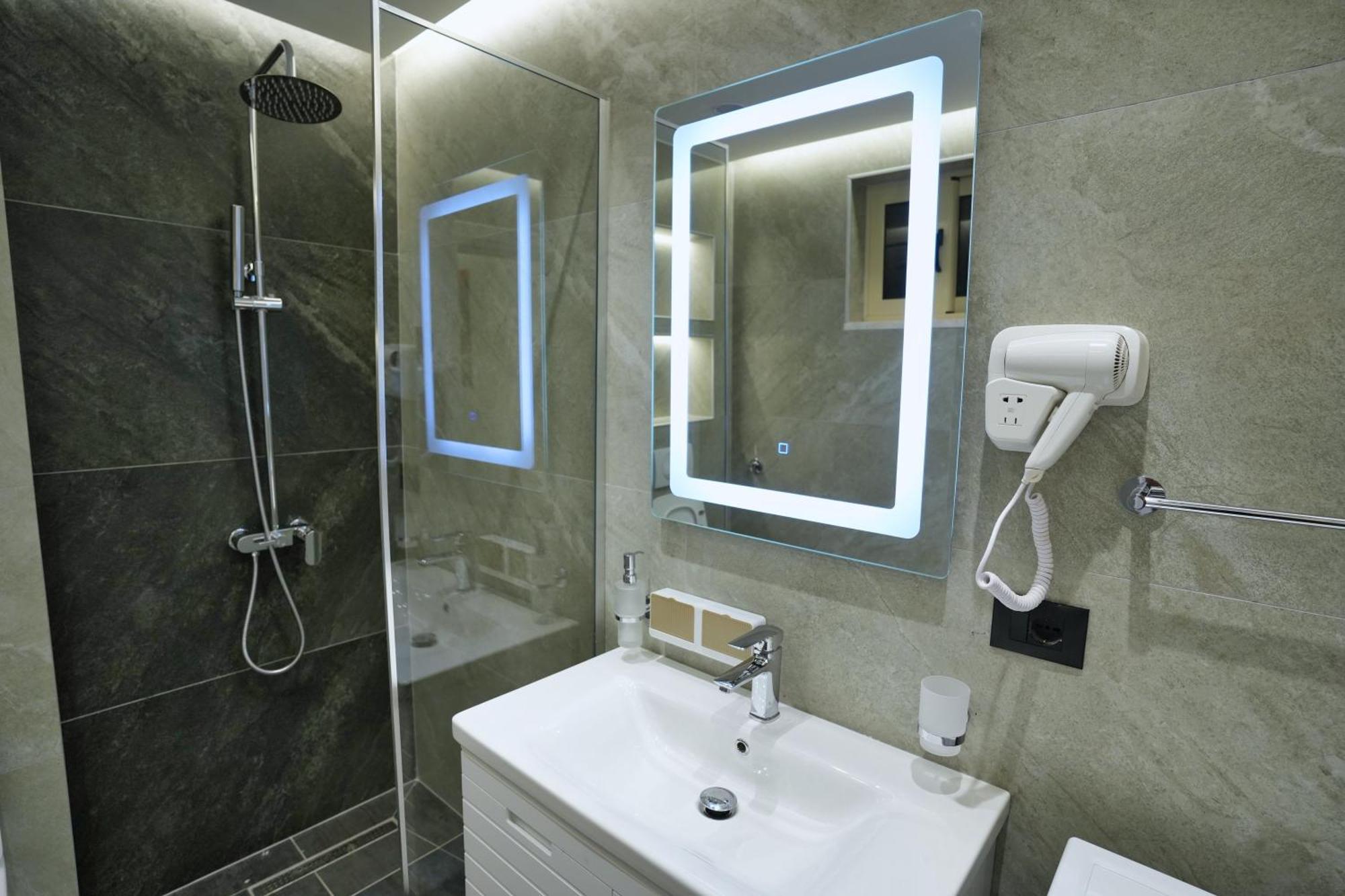 Rs Skendo Apartments Gjirokastër 外观 照片