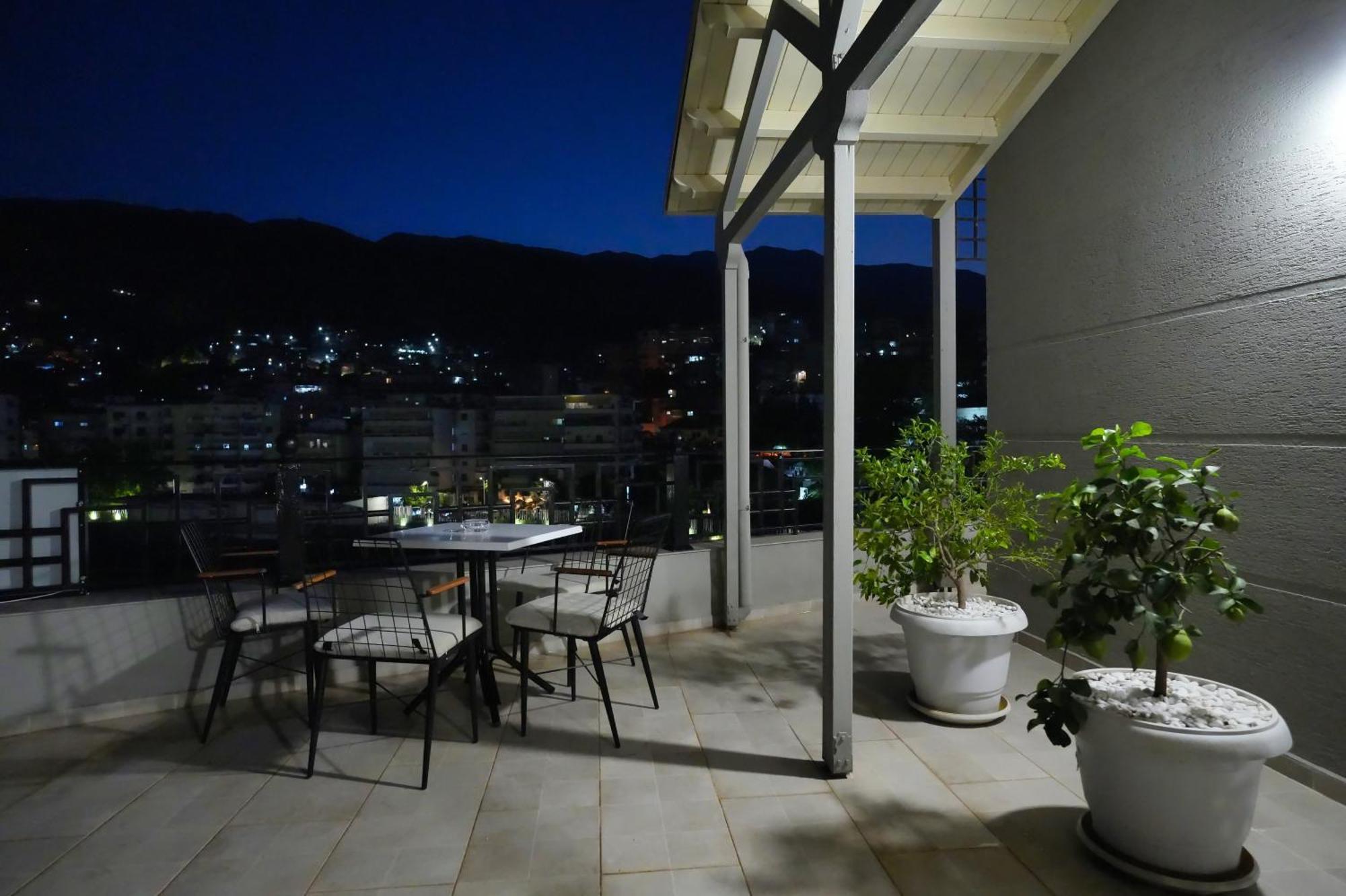 Rs Skendo Apartments Gjirokastër 外观 照片
